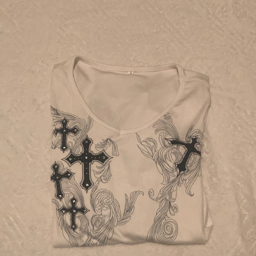 White long sleeved graphic top